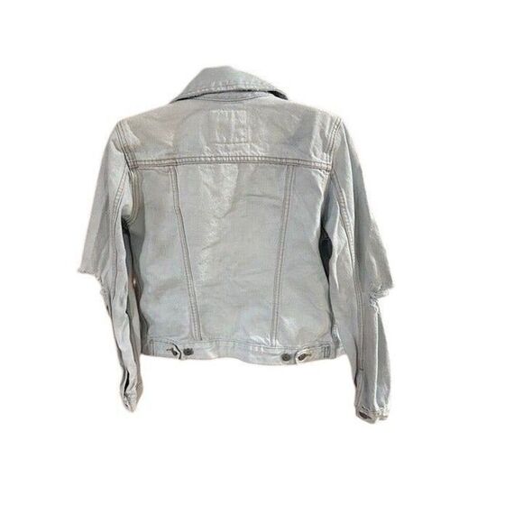 VINTAGE LEVIS light blue denim jean jacket SIZE MEDIUM - Picture 2 of 3